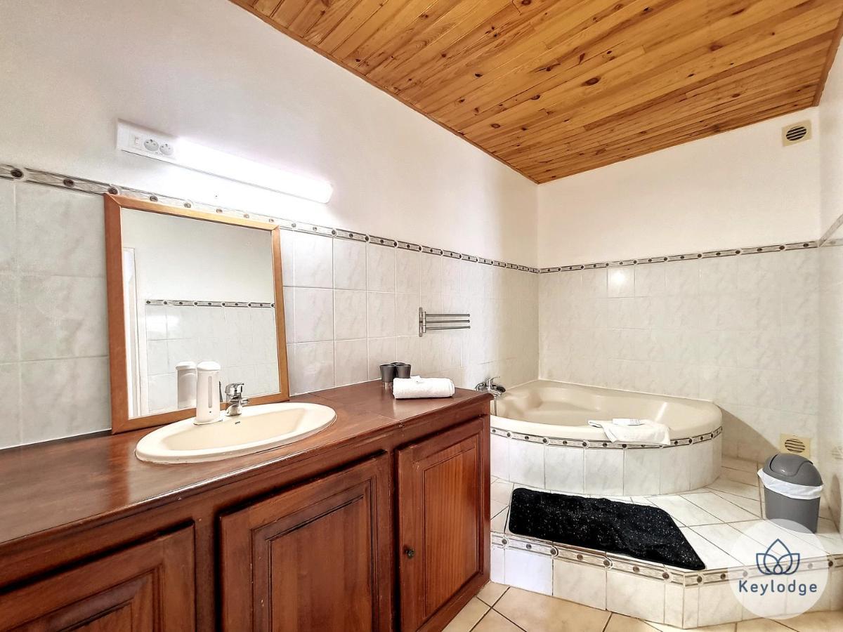 Paul Et Aliette - T3 Classe 3 Etoiles - 70M2 - Σαιν-Ντενί Εξωτερικό φωτογραφία